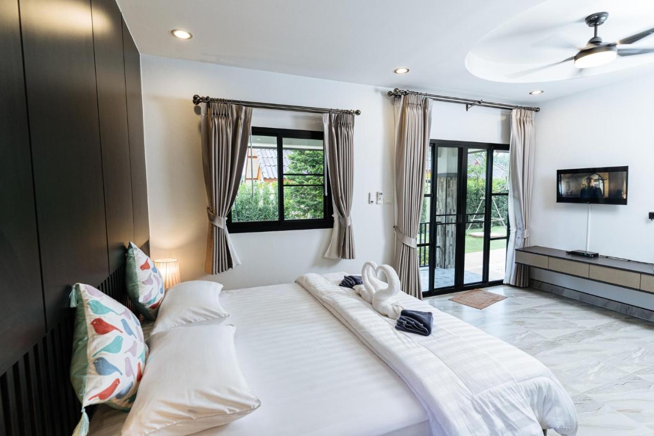 Thai Smile Resort Rayong Kültér fotó